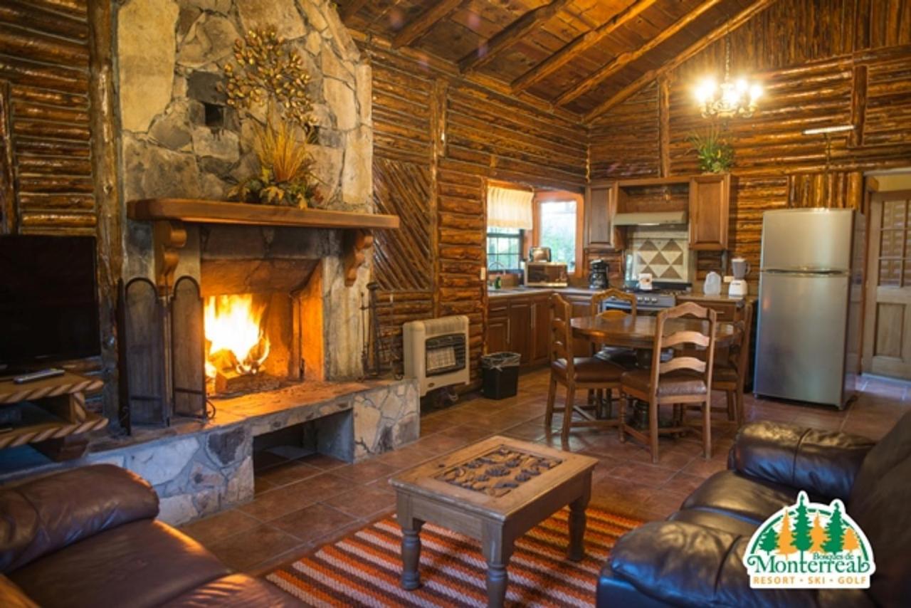 Отель Bosques De Monterreal Сан-Антонио-де-лас-Аласанас Экстерьер фото