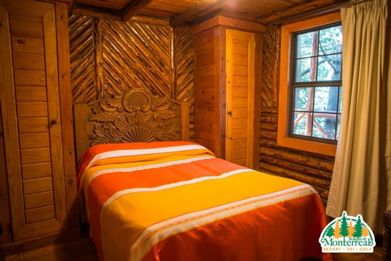 Отель Bosques De Monterreal Сан-Антонио-де-лас-Аласанас Экстерьер фото