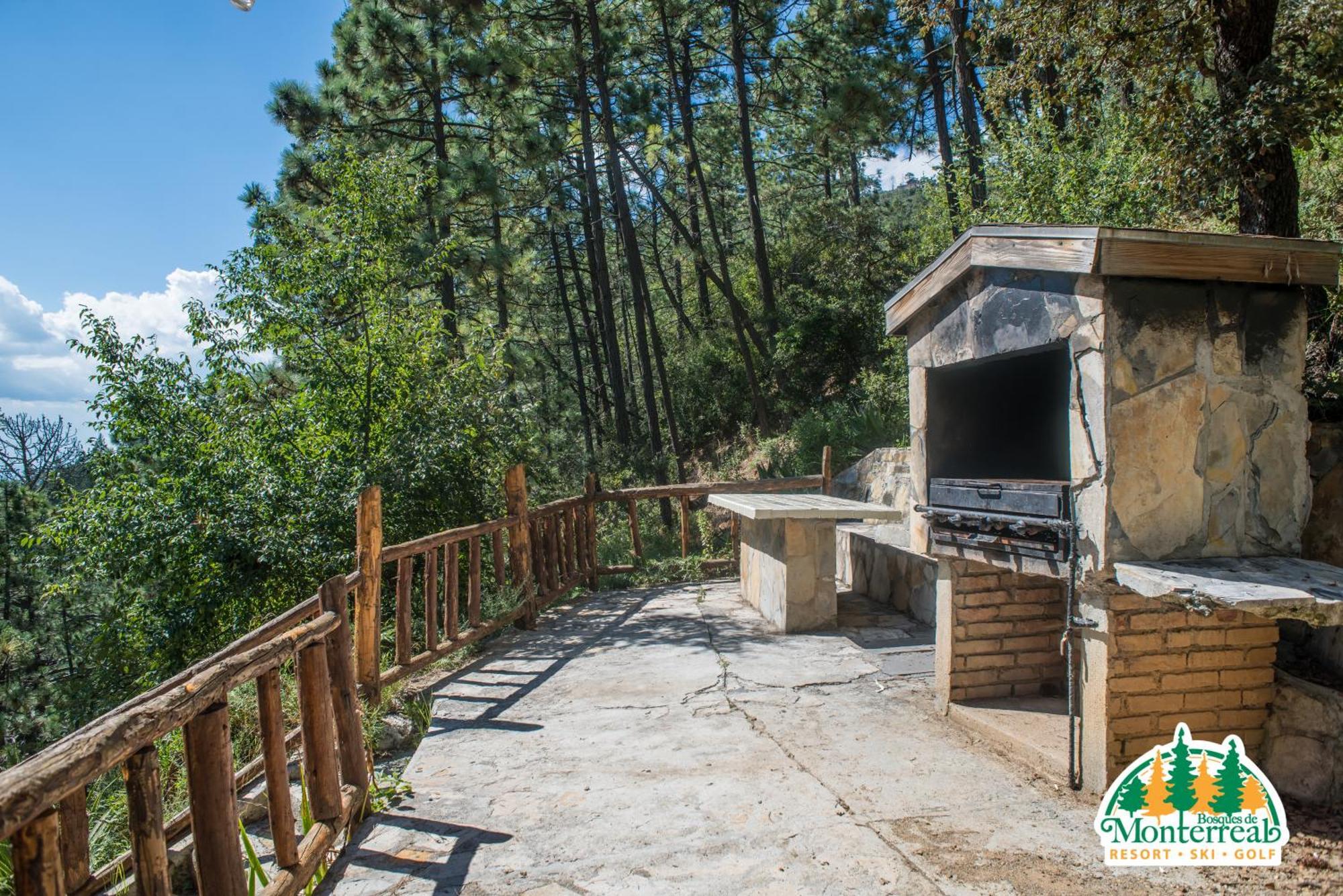 Отель Bosques De Monterreal Сан-Антонио-де-лас-Аласанас Номер фото